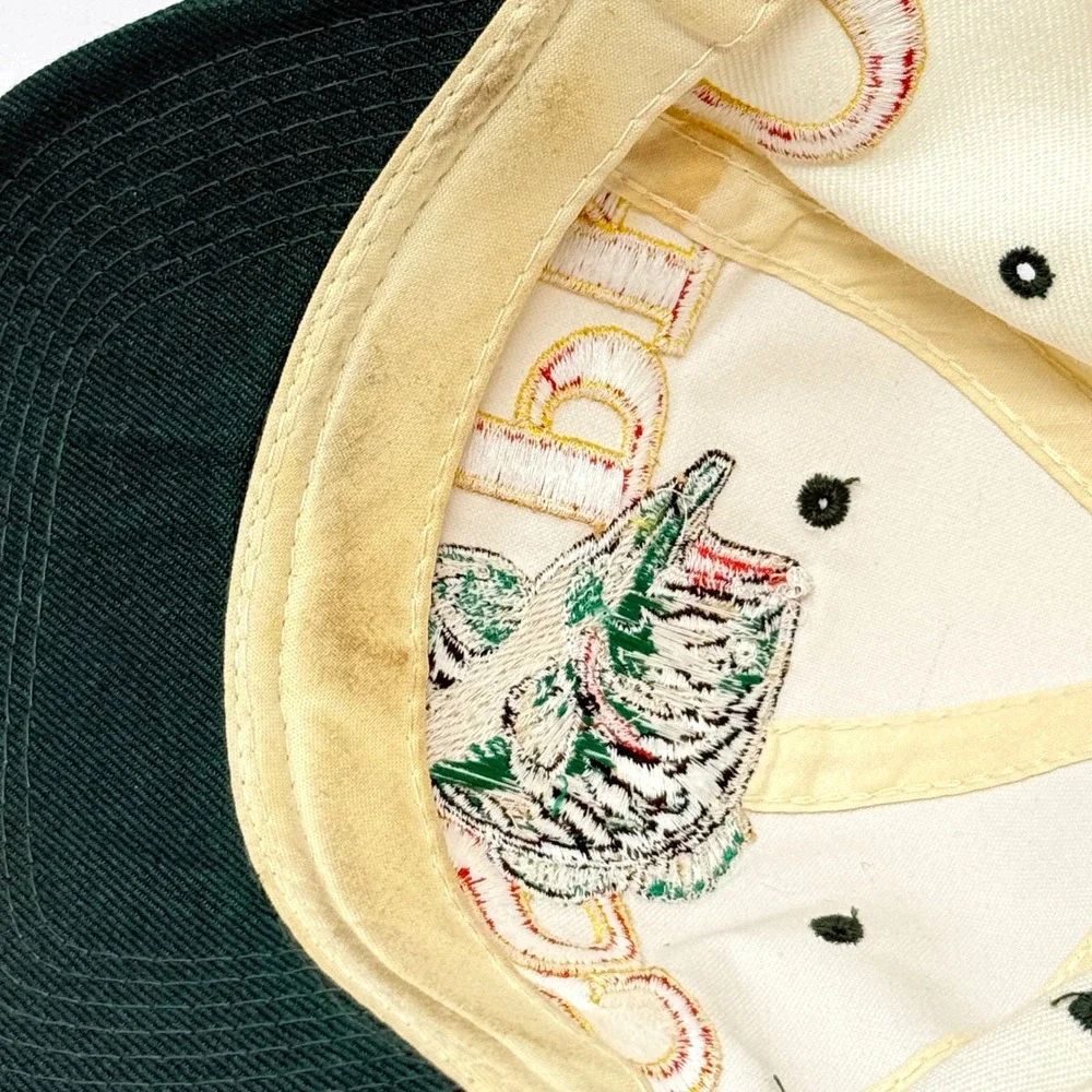 Vintage 90s Bass Pro Giant Logo Embroidered Snapback Hat Youngan Wool Button